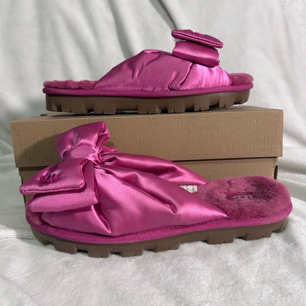 UGG Pink and Brown Slippers with Comfort and Style